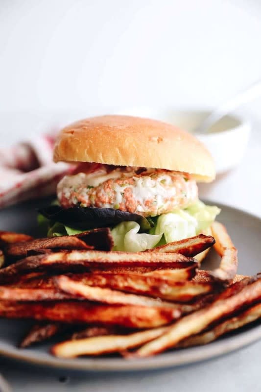 <p>The Healthy Maven</p><p>Change up your burger game with two delicious recipes for fresh salmon burgers. Dill salmon burgers and cilantro salmon burgers the whole family will love.</p><p><strong>Get the recipe: <a href="https://www.thehealthymaven.com/fresh-salmon-burgers/" rel="nofollow noopener" target="_blank" data-ylk="slk:Fresh Salmon Burgers;elm:context_link;itc:0;sec:content-canvas" class="link ">Fresh Salmon Burgers</a></strong></p>