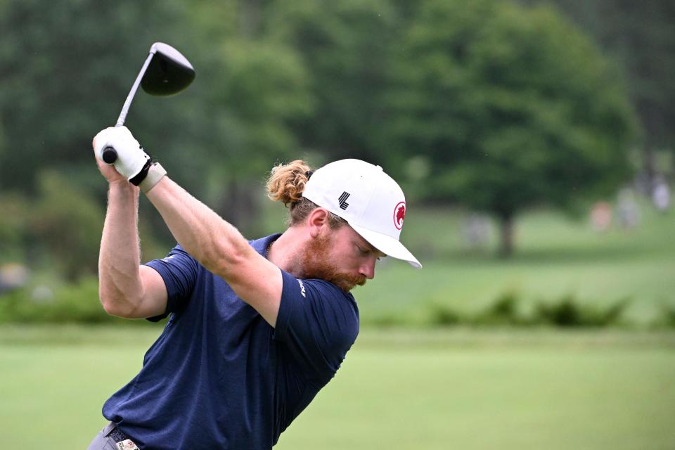 Kieran Vincent en el hoyo 1 en The Old White at the Greenbrier. Crédito obligatorio: Bob Donnan-USA TODAY Sports