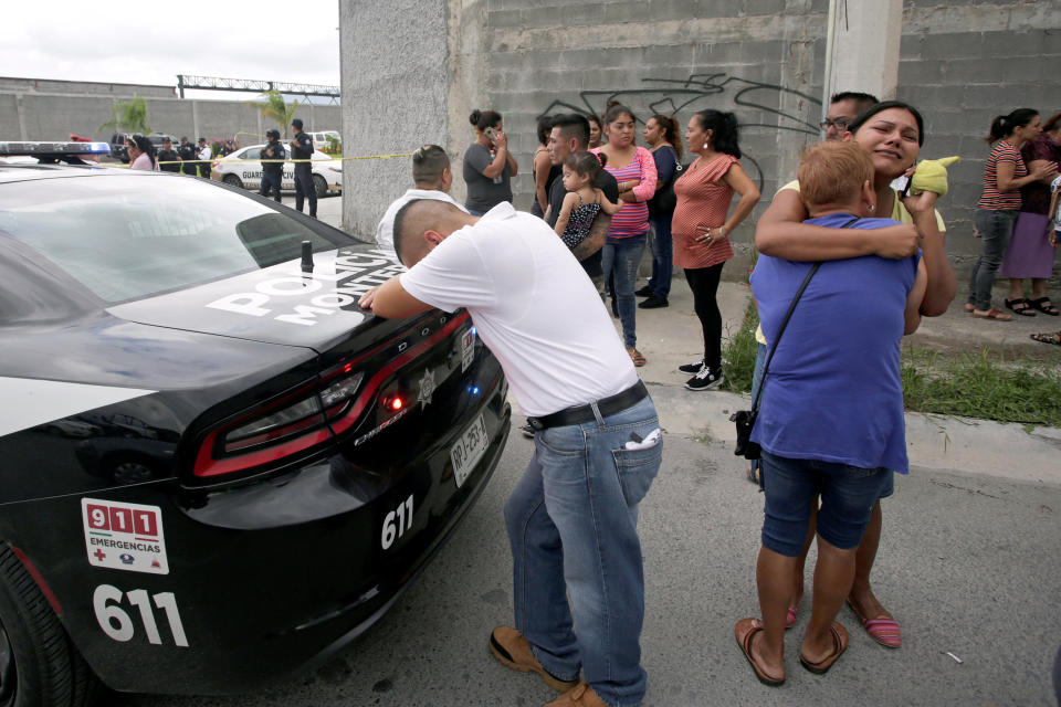 FOTOS | Dolor por derrumbe mortal en Monterrey