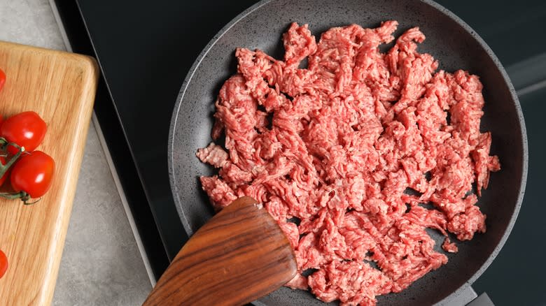 raw ground beef skillet