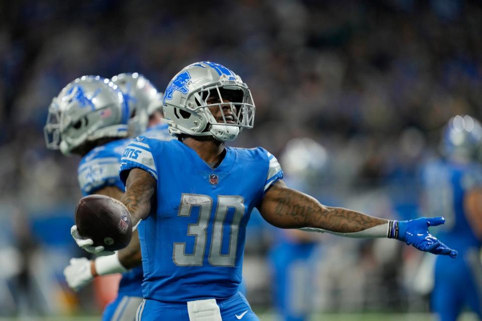 JAGUARS-LIONS (AP)