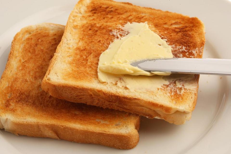1956: Toast with margarine