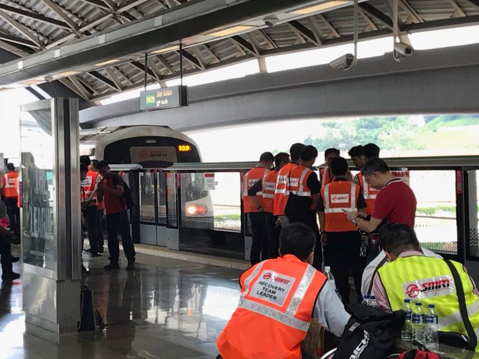 Joo Koon MRT station after a train collision on 15 November 2017. (Photo: Hannah Teoh / Yahoo News Singapore)