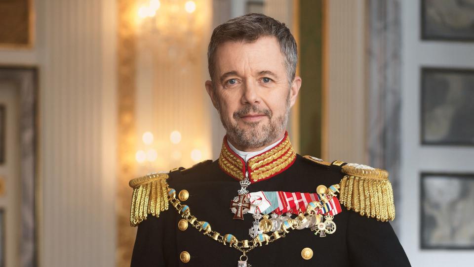 King Frederik's gala portrait