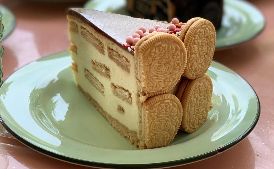 A cake at Pani uses golden Oreos as part of the crust.