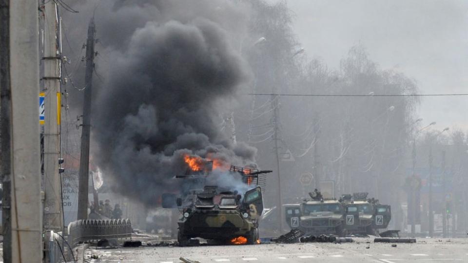 Tanque en Járkiv