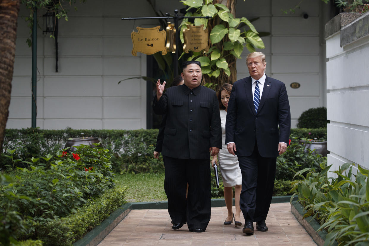 Das Gipfeltreffen von Donald Trump und Kim Jong-un wurde vorzeitig beendet (Bild: AP Photo/Evan Vucci)