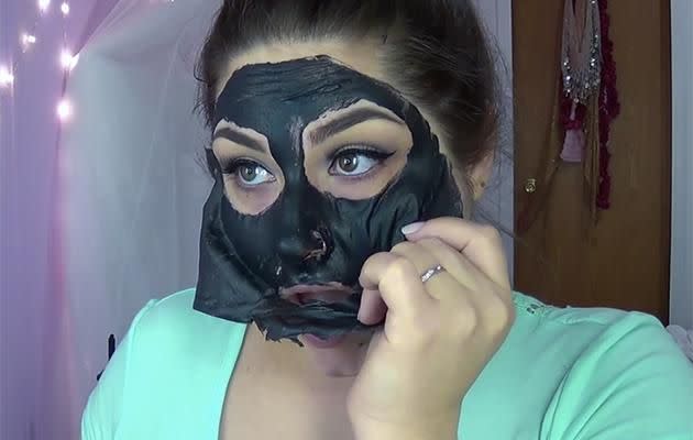 The video of he blogger peeling off the mask has been viewed 24 million times. Photo: YouTube.