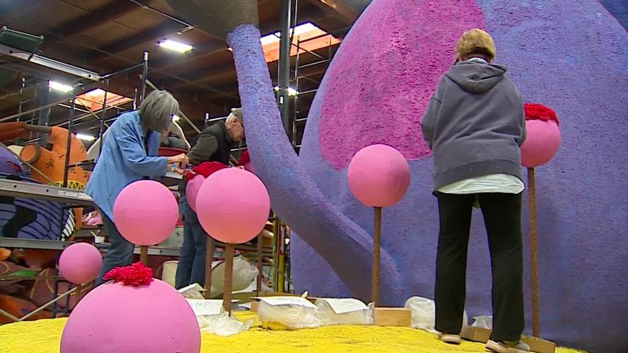 Volunteers put together floats for the Rose Bowl Parade in Pasadena, California. (Dec. 29, 2023)