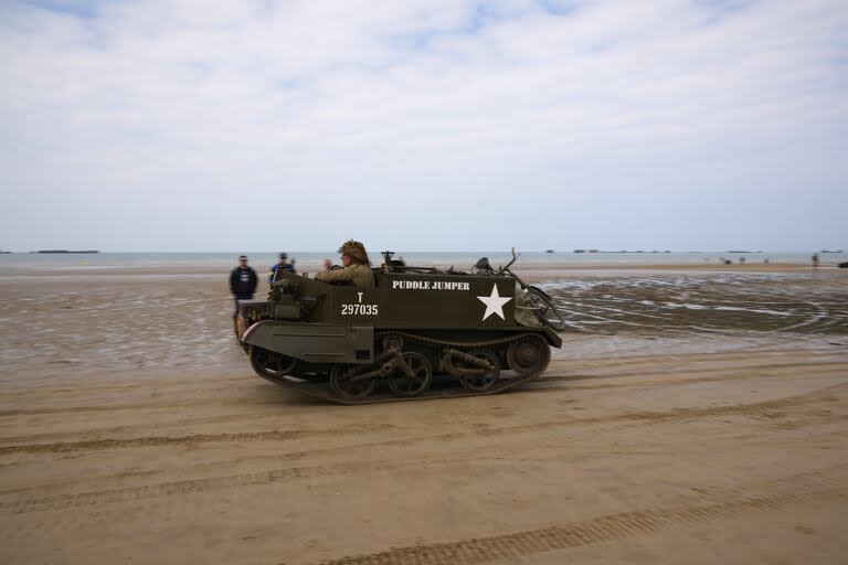 La conmemoración por los 80 años del Día D, en Arramanches les-Bains, en Normandía, Francia. (AP/Alastair Grant)