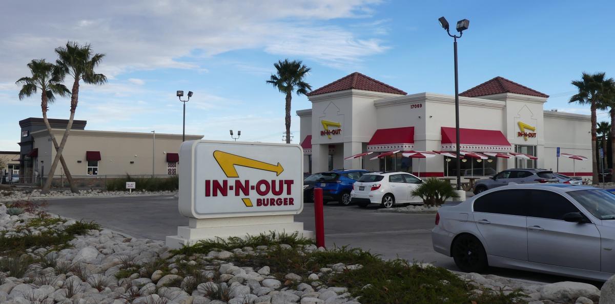 In-N-Out is making a price promise with California’s minimum wage law, while others are raising rates and cutting staff
