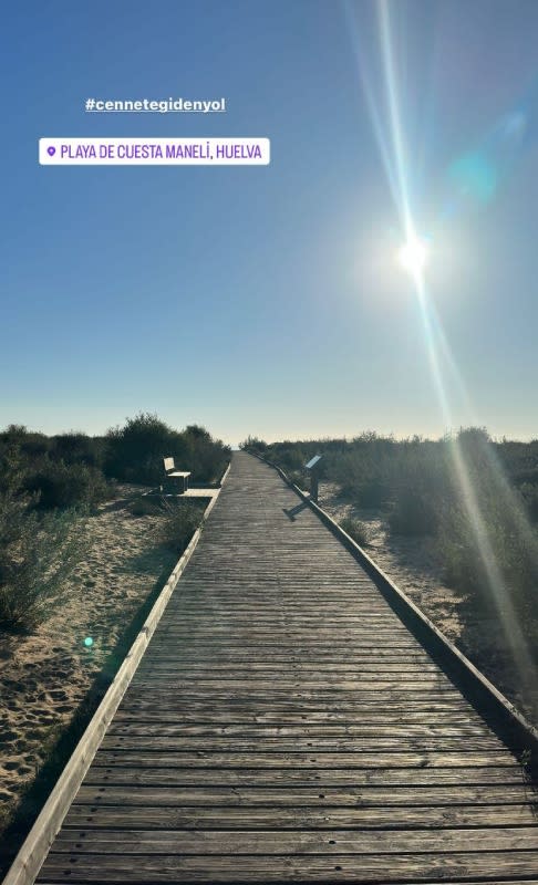 Onur Seyit Yaran (Hermanos) estuvo en la playa de Cuesta de Manelí, en Hurlva