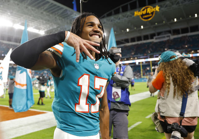 Miami Dolphins Jaylen Waddle recognized on NFL's Top 100 Players list