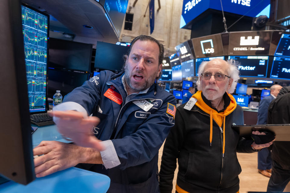 NEW YORK, NEW YORK - JANUARY 29: Traders work on the floor of the New York Stock Exchange (NYSE) on January 29, 2024 in New York City. Wall Street observers are watching to see if an upcoming Fed announcement on rate policy and the most recent violence in the Middle East will have any effect on the markets. (Photo by Spencer Platt/Getty Images)