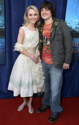 AnnaSophia Robb and Josh Hutcherson at the Hollywood premiere of Walt Disney Pictures' Bridge to Terabithia