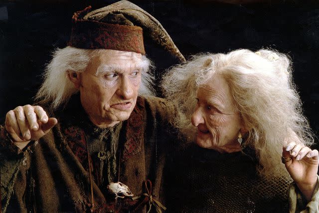 <p>RGR Collection / Alamy </p> Billy Crystal and Carol Kane in 'The Princess Bride'