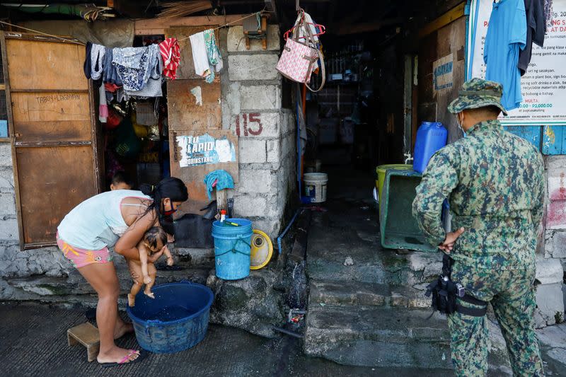 Lockdown reimposed in Navotas City amid spike in cases of COVID-19