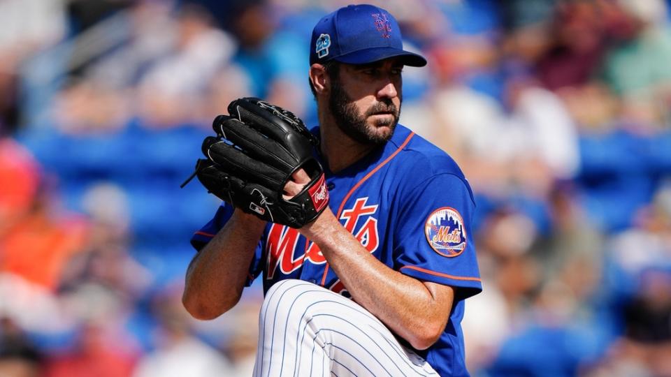 Mar 26, 2023;  Port St.  Lucie, Florida, USA;  New York Mets starting pitcher Justin Verlander (35) throws a pitch against the Miami Marlins during the first inning at Clover Park.