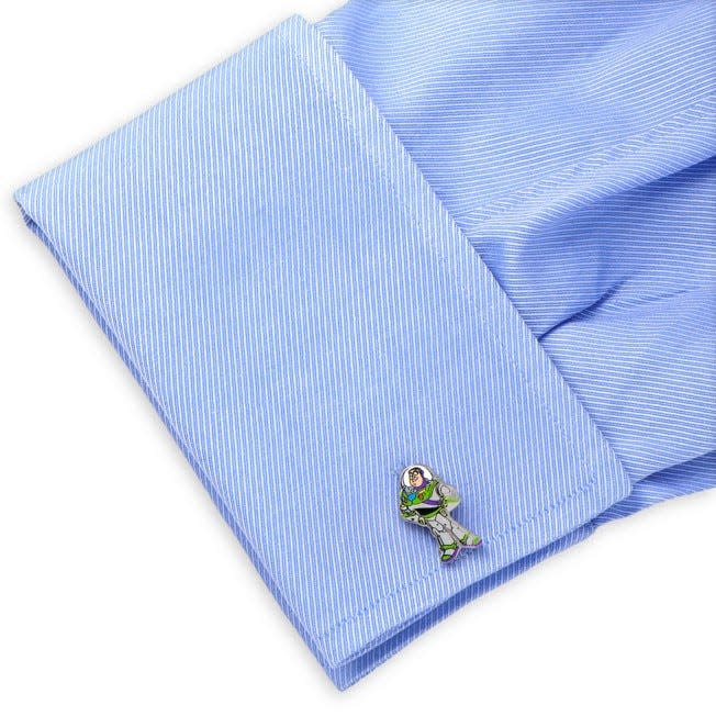 19) Buzz Lightyear Cufflinks