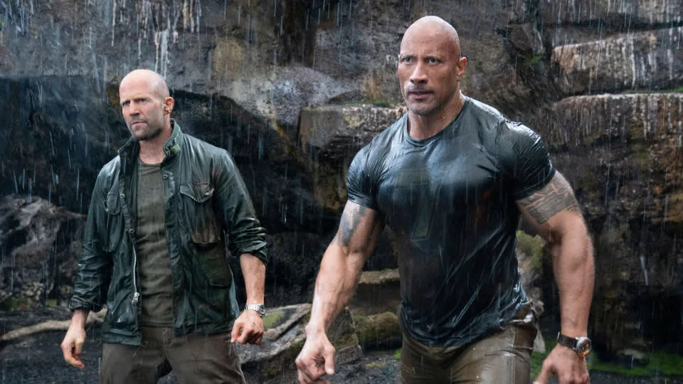 Jason Statham and Dwayne Johnson in Fast & Furious: Hobbs & Shaw“. (Credit: Universal)