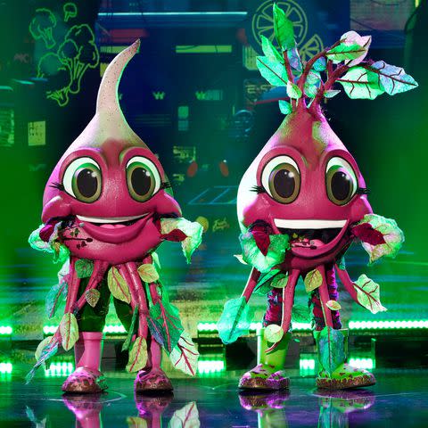 <p>Michael Becker / FOX</p> Clay Aiken and Ruben Studdard as Beets on 'The Masked Singer' season 11