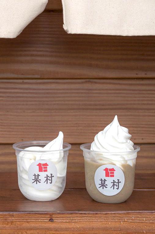 「初鹿生乳霜淇淋」（左，80元／杯）用日本進口機器打成，口感滑順綿密，搭配綠豆沙做成「漂浮綠豆沙」（右，120元／杯）吃法富變化。（某村提供）