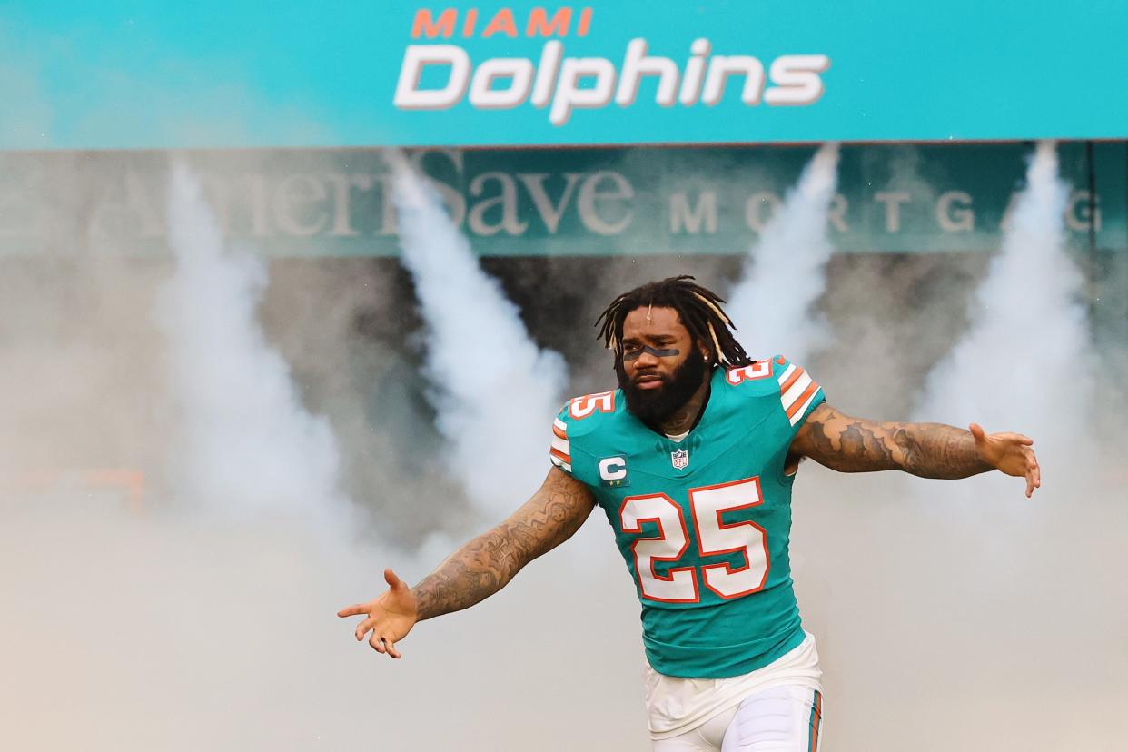MIAMI GARDENS, FLORIDA - DECEMBER 24: mm25#2 of the Miami Dolphins takes the field during player introductions prior to a game against the Dallas Cowboys at Hard Rock Stadium on December 24, 2023 in Miami Gardens, Florida. The Dolphins defeated the Cowboys 22-20. (Photo by Stacy Revere/Getty Images)