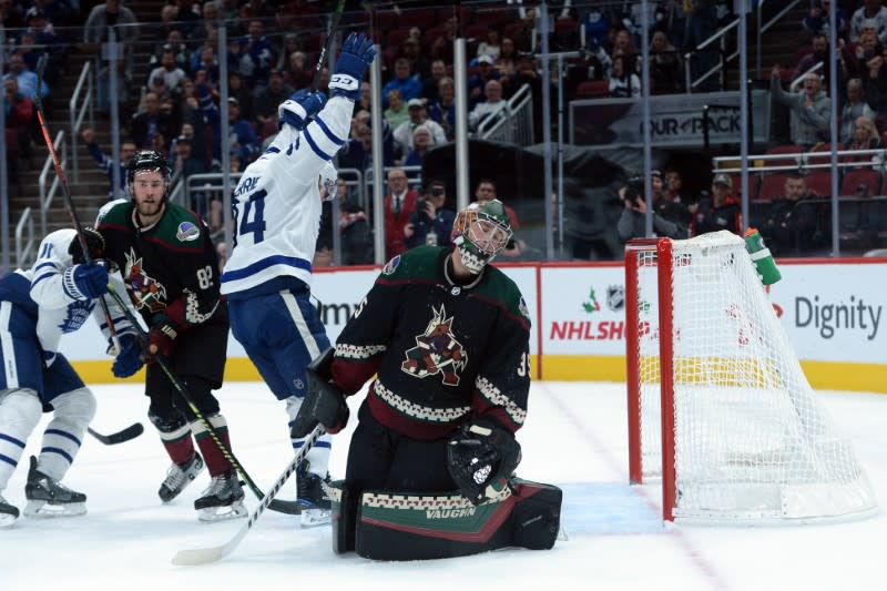 NHL: Toronto Maple Leafs at Arizona Coyotes