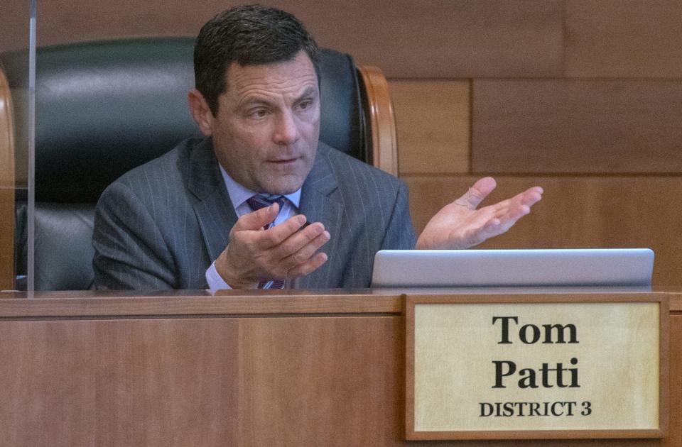 Supervisor Tom Patti speaks during  a San Joaquin County Board meeting in the supervisors' chambers in downtown Stockton during a meeting about vaccine mandates.