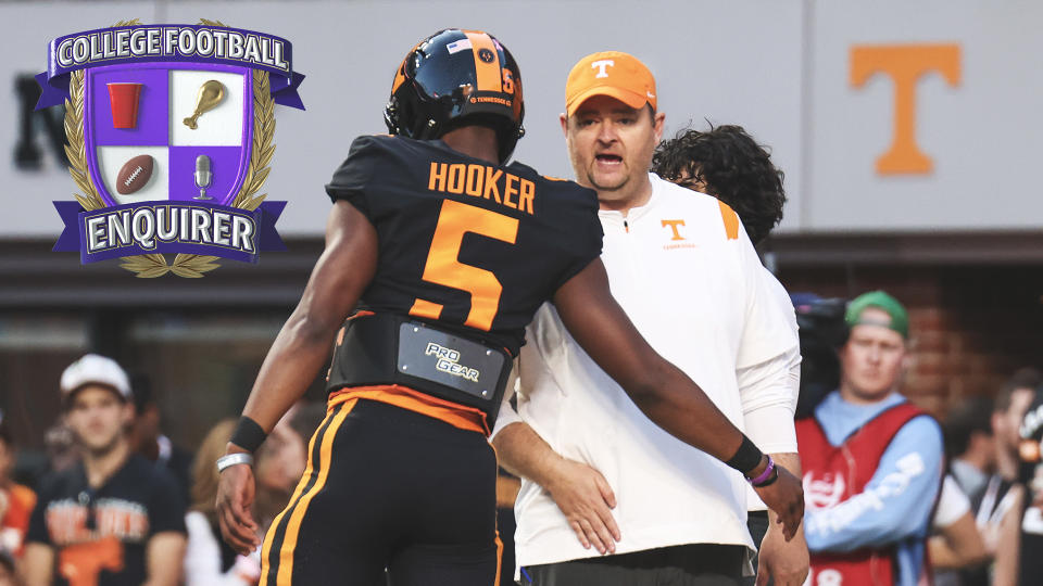 Tennessee quarterback Hendon Hooker talks with head coach Josh Heupel
Randy Sartin-USA TODAY Sports