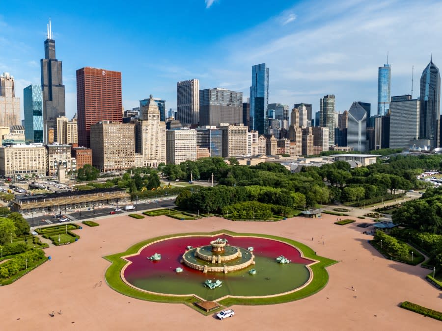 Aerial photographs of Buckingham Fountain appear to show Pro-Palestinian protestors turned the fountain green and red (Courtesy: Colin Hinkle/Soaring Badger Productions)