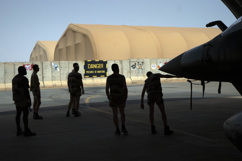 French Barkhane Air Force mechanics maintain a Mirage 2000 on the Niamey base, June 2019