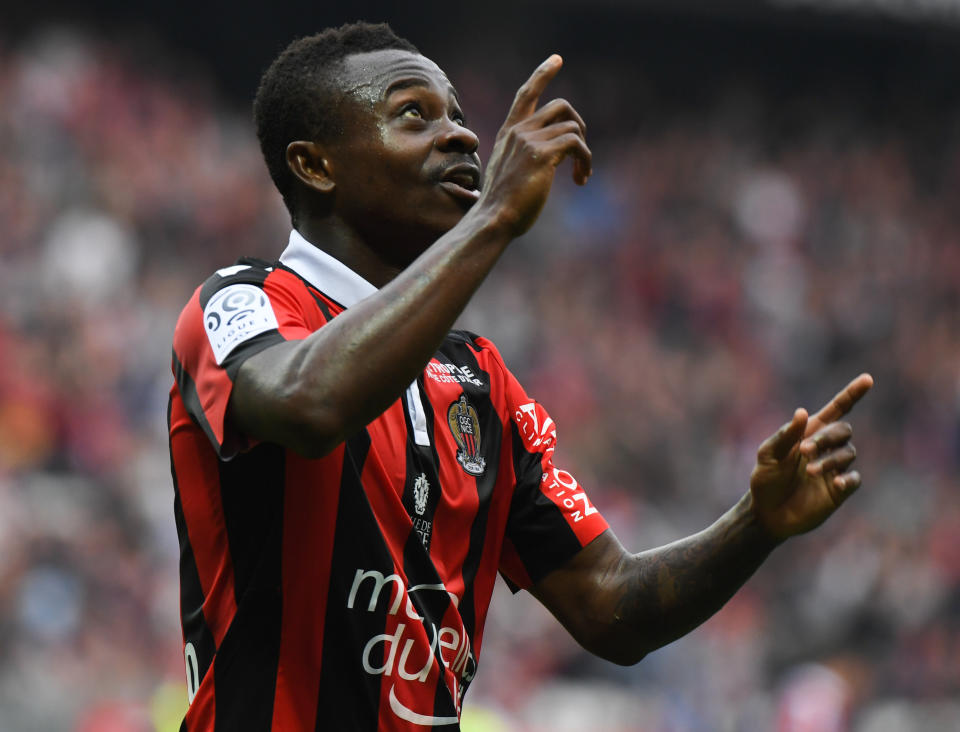 Manchester United à fond sur Seri ?