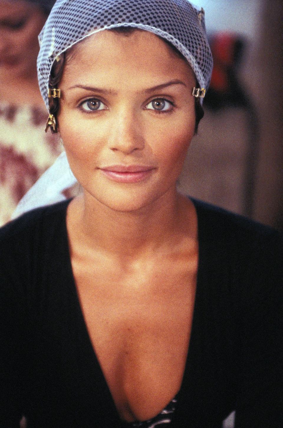 <p>Backstage at the Chanel&nbsp;haute couture show, July 1993. &nbsp;</p>