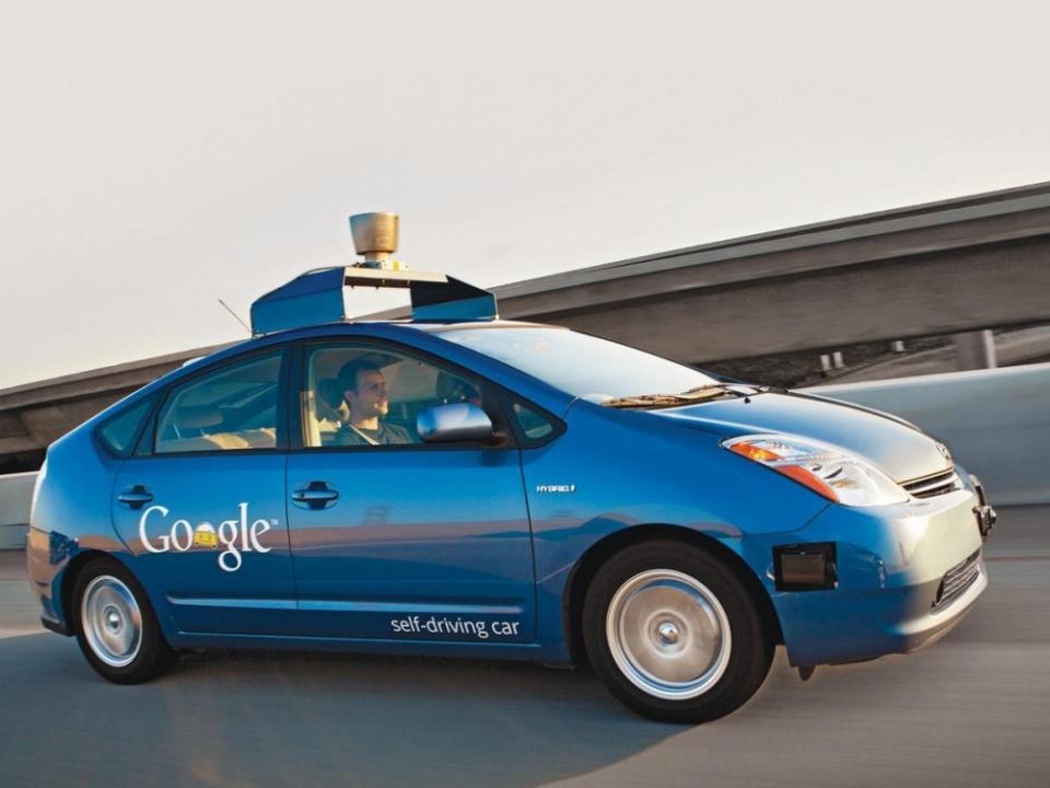 Google無人車共11起車禍 好險都是they的錯