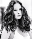 <p>Want to know how to get killer curls without the fuss? Natalie Anne for O&M, Creative Director at <a rel="nofollow noopener" href="https://www.facebook.com/pages/I-AM-THE-SALON/147061712122793?group_id=0" target="_blank" data-ylk="slk:I Am The Salon;elm:context_link;itc:0;sec:content-canvas" class="link ">I Am The Salon </a></p> shows us how to get curls that will last all night in 10 easy steps.