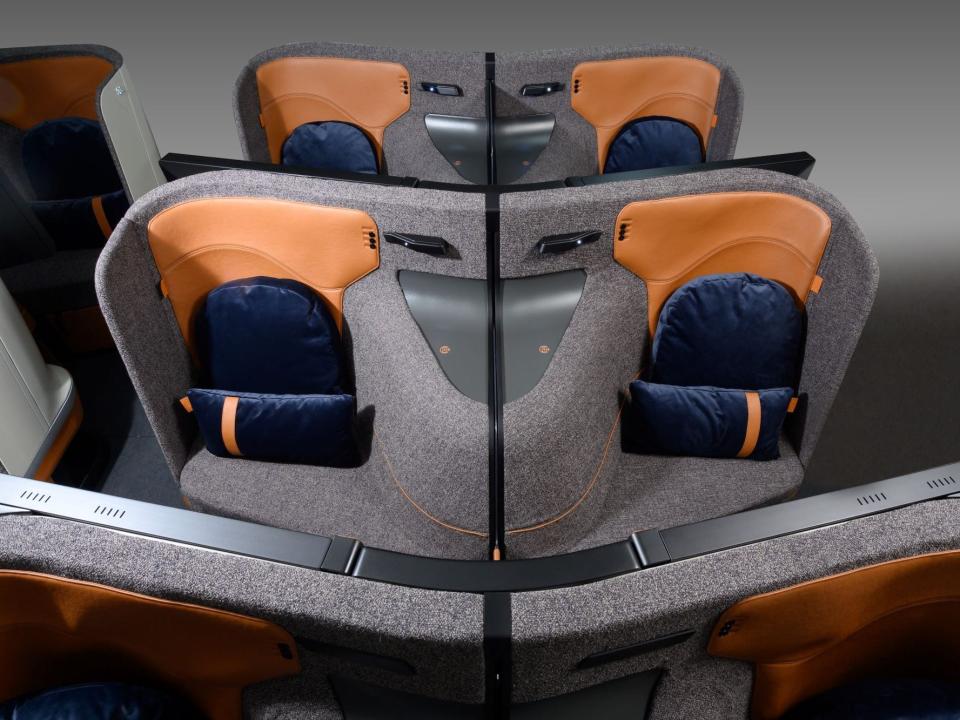 Optimares' new SoFab business class seat.