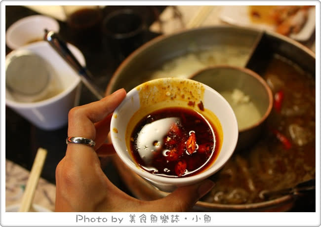 【台北站前】嗆頂級麻辣鴛鴦鍋~帝王蟹吃到飽