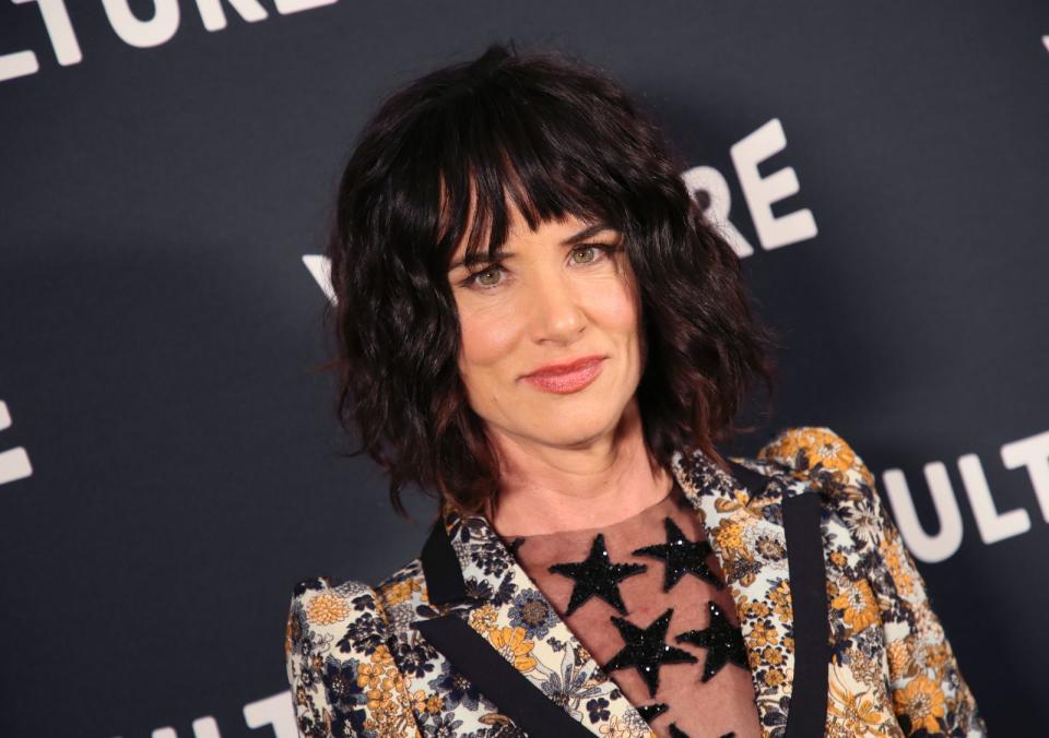 <p>Auch für die damals 16-jährige Juliette Lewis war "Schöne Bescherung" einer ihrer ersten Leinwandauftritte, in den 90er-Jahren wurde sie mit Filmen wie "Kap der Angst", "Natural Born Killers" und "From Dusk Till Dawn" eine der gefragtesten Jungdarstellerinnen überhaupt. In den letzten Jahren machte sie eher als Serienstar von sich reden und hatte Hauptrollen in "Wayward Pines", "Secrets and Lies" und "The Act". (Bild: David Livingston/Getty Images)</p> 