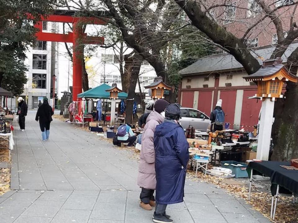 市集所在地的花園神社是東京賞櫻景點之一。   圖：Ⓒ花園神社 青空骨董市集／提供