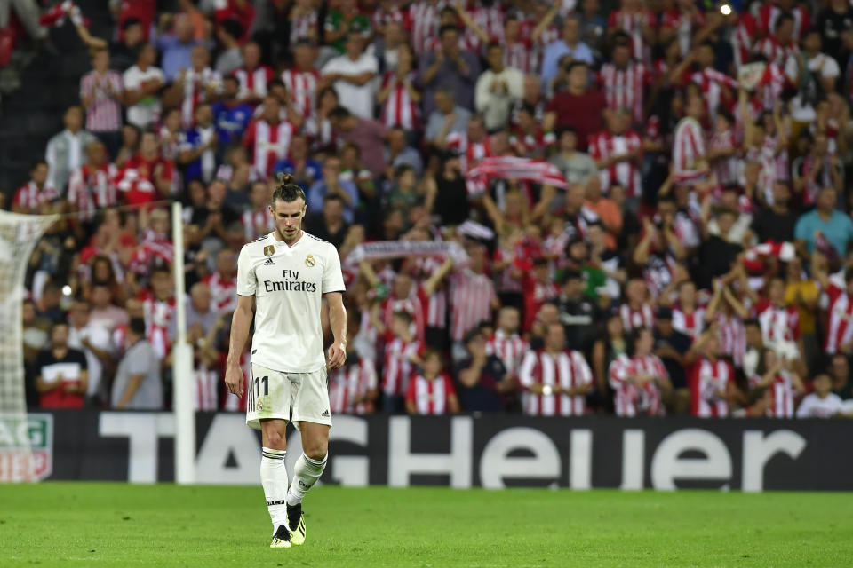 Gareth Bale del Real Madrid luego del gol de Iker Muniain del Athletic Bilbao en Bilbao, España, el sábado 15 de septiembre de 2018. (AP Foto/Alvaro Barrientos)