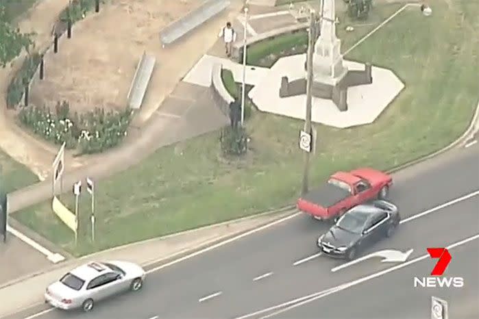 The driver drove on the wrong side of the road during the police chase. Image: 7 News