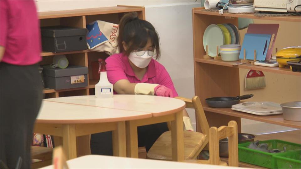 社福與教育機構漸進開放　盧秀燕：幼兒園教師接種率達9成2