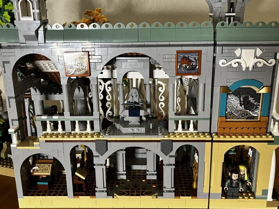 Lord of the Rings LEGO Rivendell back