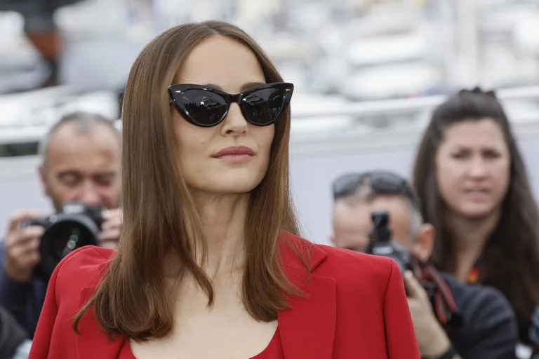 Natalie Portman estuvo en Cannes para presentar su nuevo film, May December