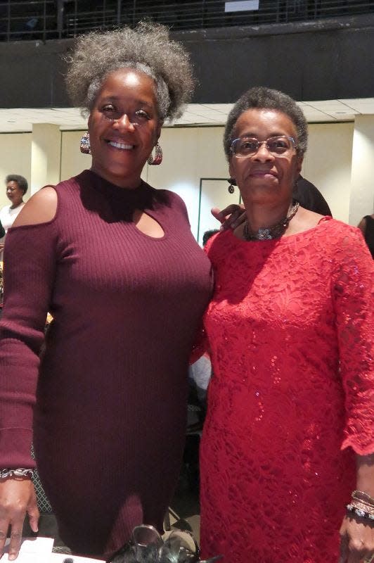 Juanita Jones and Donna Mason attended the 22nd Annual Jewel Awards Banquet presented by the Jackson Madison County African American Chamber of Commerce on Saturday, February 18, 2023, at the Carl Perkins Civic Center in downtown Jackson, Tennessee. The event is held annually to honor outstanding African American Business Owners. Guests were treated to a buffet dinner, an awards presentation, and entertainment by the Smooth Jazz Progressions band.