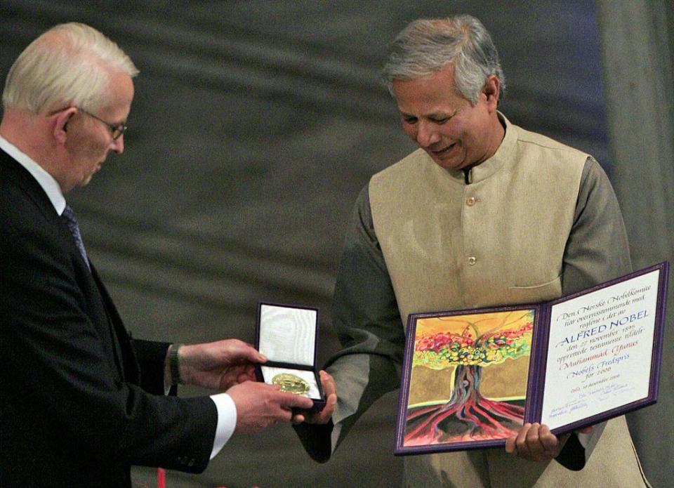 Yunus recibiendo el Premio Nobel