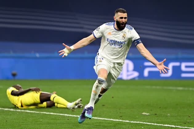 En quart de finale retour de Ligue des champions face à Chelsea, Karim Benzema a inscrit un but crucial. Un accomplissement de plus au cours d'une saison qui pourrait le mener jusqu'au Ballon d'Or. (Photo: David Ramos / Getty Images)