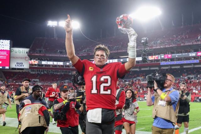 WATCH: Bucs HC Todd Bowles lets loose in postgame locker room speech