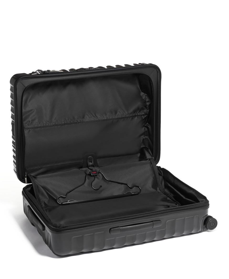 <p><a href="https://go.redirectingat.com?id=74968X1596630&url=https%3A%2F%2Fwww.tumi.com%2Fp%2Fextended-trip-expandable-4-wheeled-packing-case-01396861041&sref=https%3A%2F%2Fwww.harpersbazaar.com%2Ffashion%2Ftrends%2Fg41901959%2Fbest-designer-luggage%2F" rel="nofollow noopener" target="_blank" data-ylk="slk:Shop Now;elm:context_link;itc:0;sec:content-canvas" class="link ">Shop Now</a></p><p>Extended Trip Expandable 4 Wheeled Packing Case</p><p>tumi.com</p><p>$950.00</p>